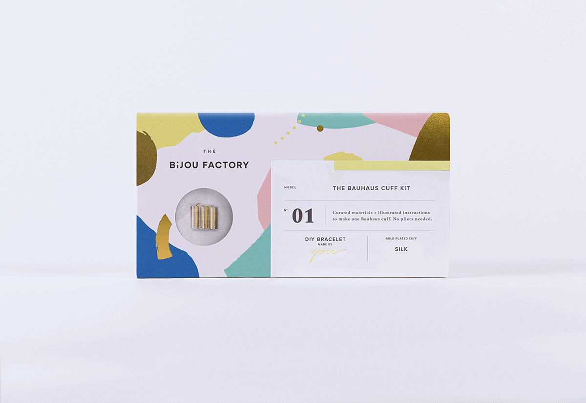 The Bijou Factory  DIY自制珠宝包装6.gif
